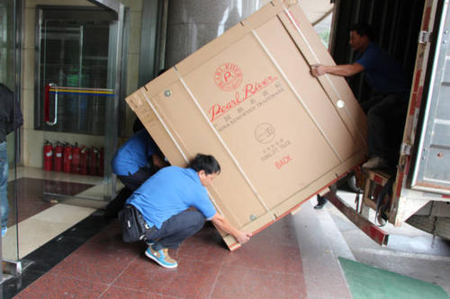 龙里钢琴贵重工艺品无忧运